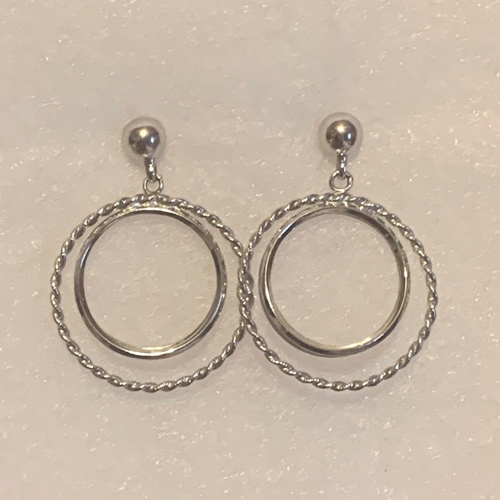 Avon Silver Tone Circular Earrings